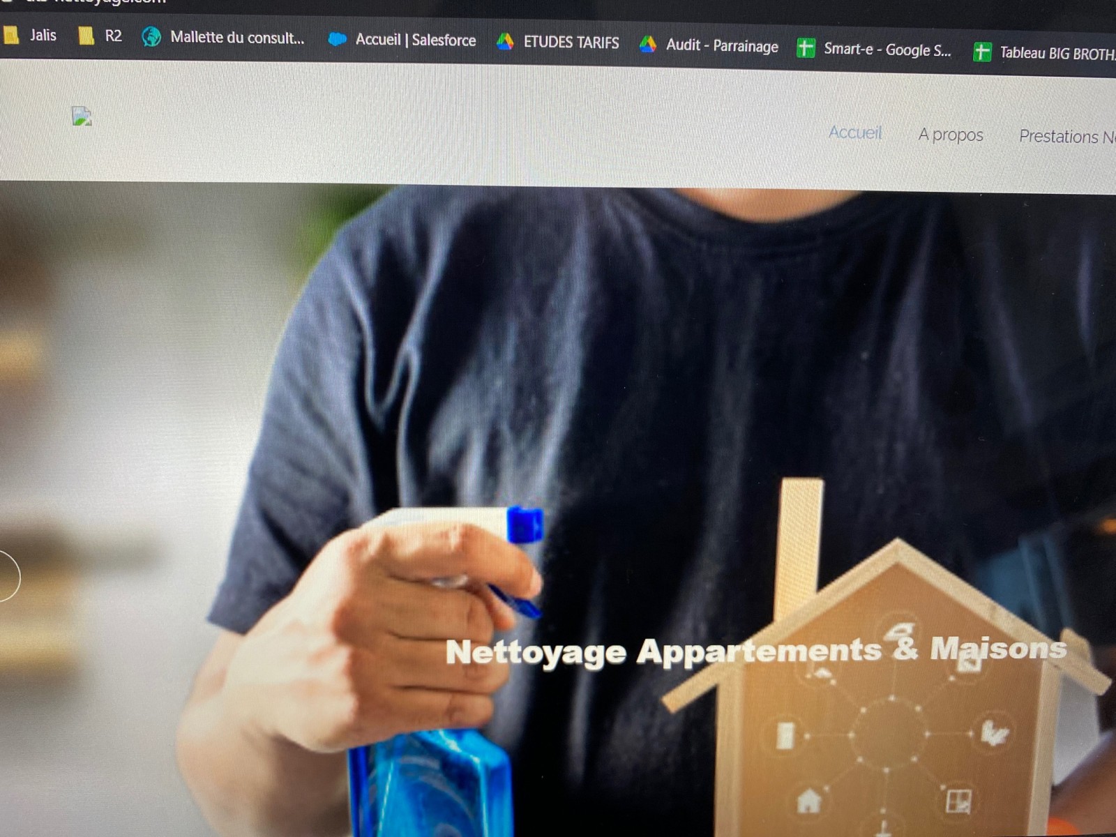 Trouver une société de nettoyage pour les locaux professionnels  Bandol ATS Nettoyage