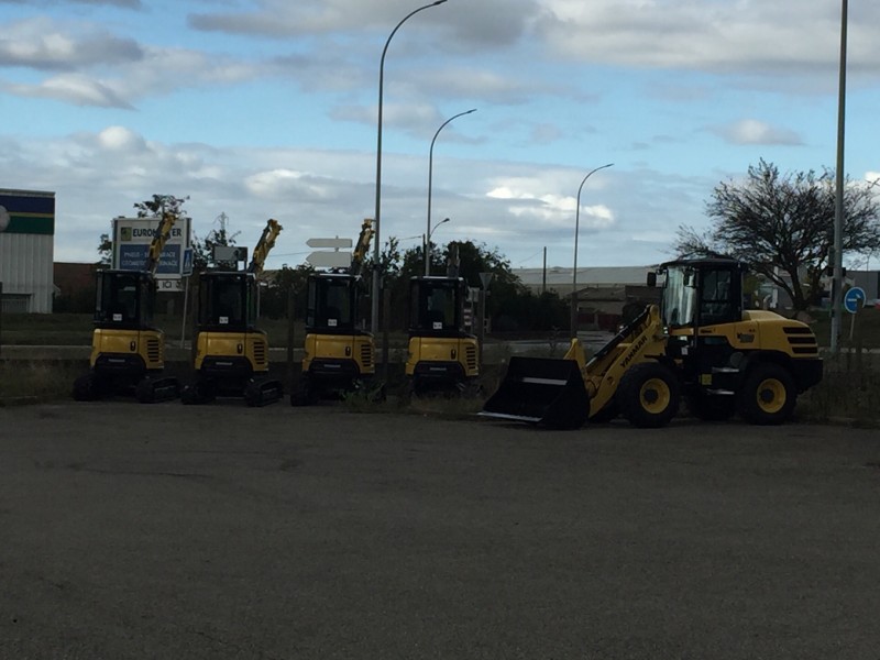 Où trouver un loueur d’engins de chantier mobile à Lyon et ses environs ? Travaux de voirie et location de mini-pelle Lyon Sud Corbas YANMAR