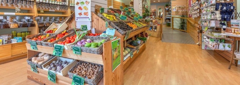 Où trouver un magasin bio proposant un large choix de produits frais Dans le neuvième arrondissement de Marseille 13009 Bouches-du-Rhône