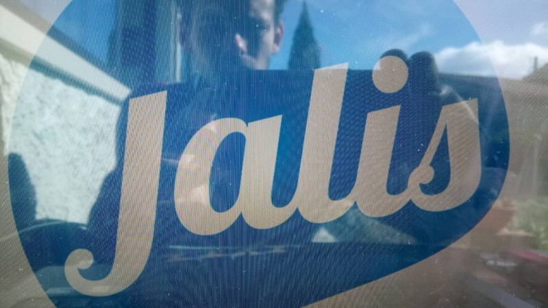 Remplacer mes fenêtre en fer par des fenêtres en aluminium 83000 Toulon Clair de baie