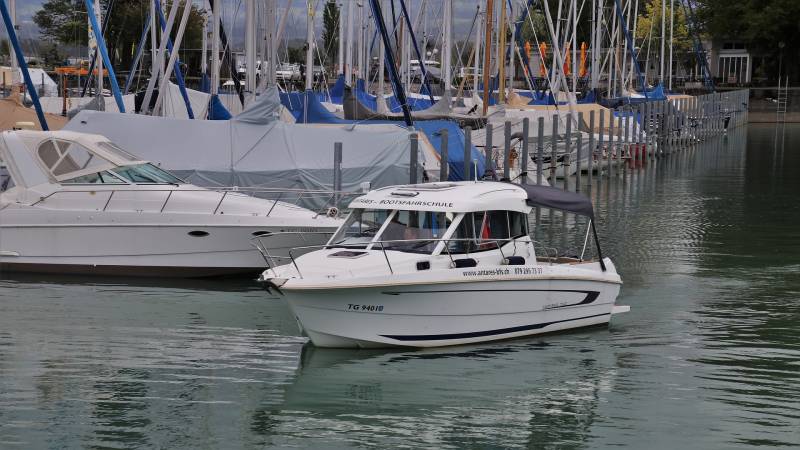 Quel bar tabac ou restaurant est ouvert le dimanche au Havre?