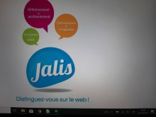 Piscine Pierrefeu-du-Var Recherche une entreprise pour la vente et la pose d'un lagon naturelle en forme libre et sur mesure dans lequel je peux me baigner à Milan en Italie