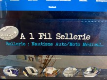 Trouver une entreprise pour renover le canapé de mon bateau La SEYNE sur mer A1 fil sellerie